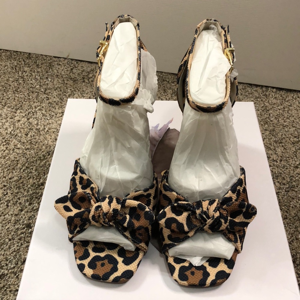Jessica Simpson Delirah Wedge